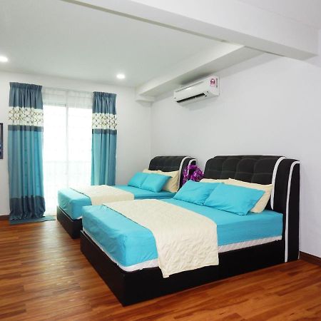 Wadi Iman Guesthouse @ I-City Shah Alam Bagian luar foto