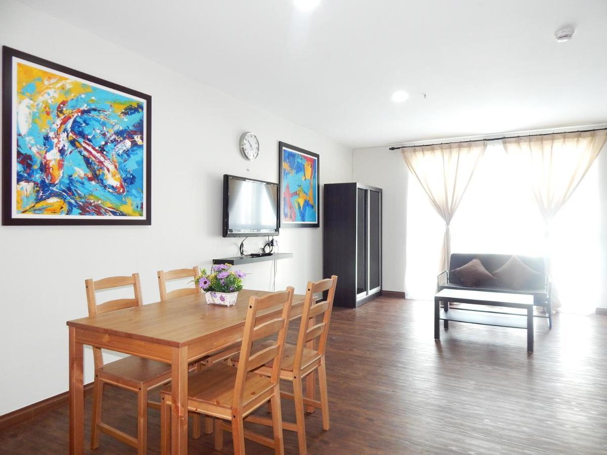 Wadi Iman Guesthouse @ I-City Shah Alam Ruang foto