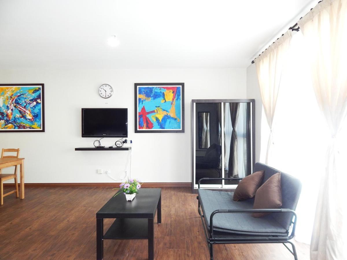 Wadi Iman Guesthouse @ I-City Shah Alam Ruang foto