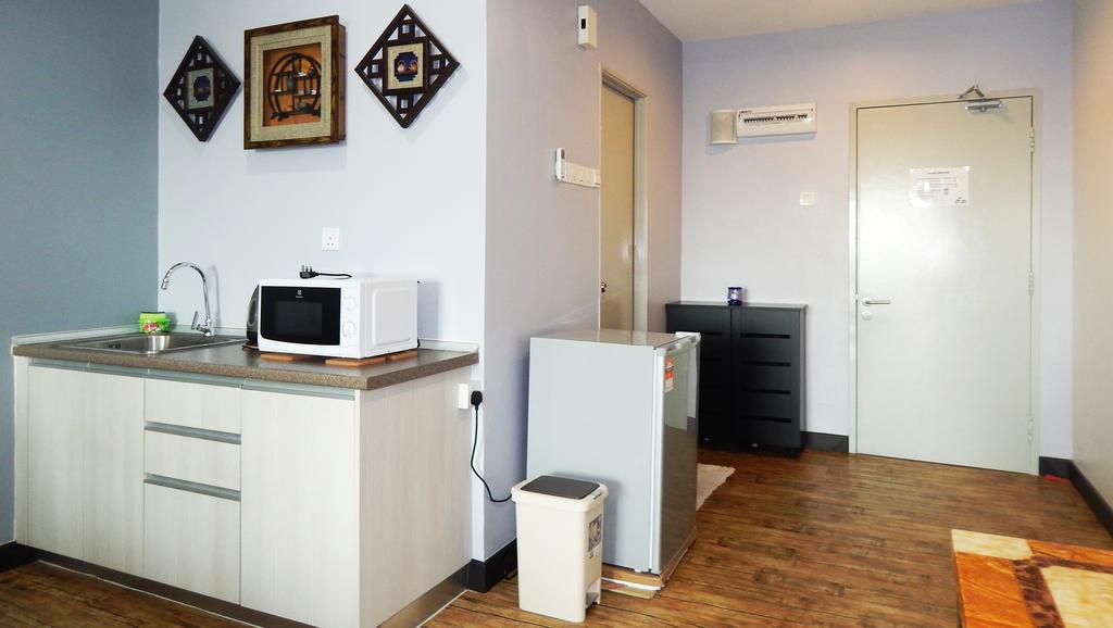 Wadi Iman Guesthouse @ I-City Shah Alam Bagian luar foto