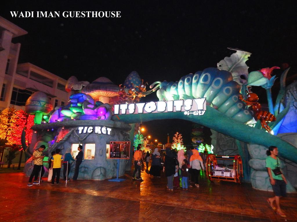 Wadi Iman Guesthouse @ I-City Shah Alam Bagian luar foto