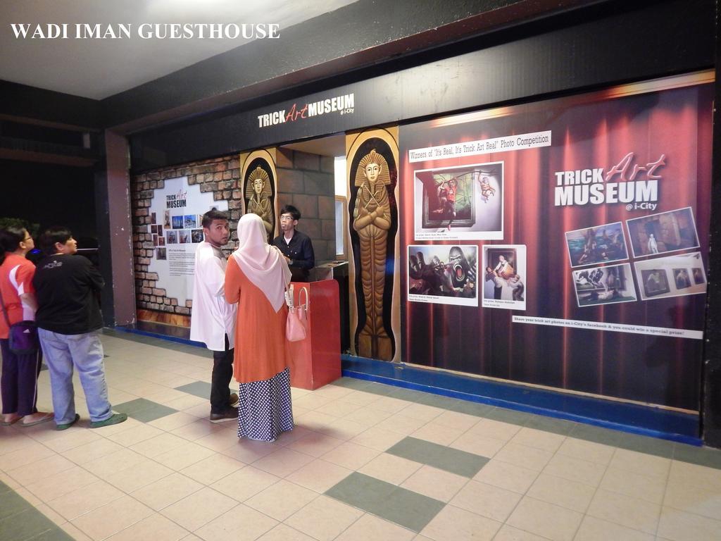 Wadi Iman Guesthouse @ I-City Shah Alam Bagian luar foto