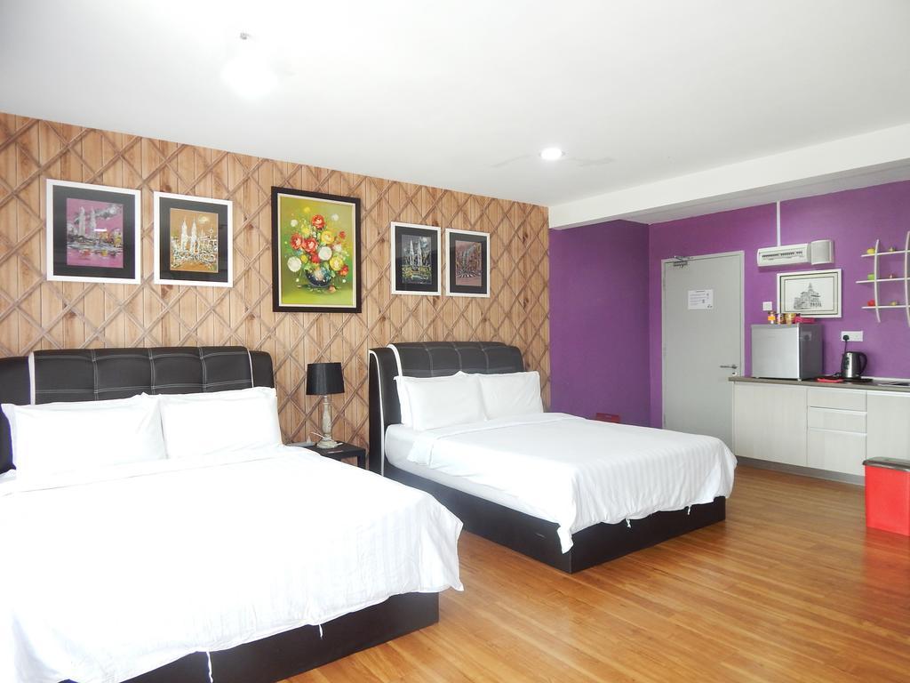 Wadi Iman Guesthouse @ I-City Shah Alam Bagian luar foto